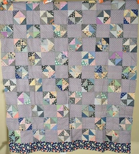 Vintage 30's Hourglass Antique Quilt Top ~Beautiful Vintage Fabrics! - Picture 1 of 10