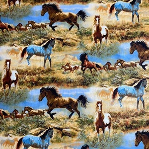 Wild Wings Horses Fabric 2 Yards Quilter Mustangs Western Print David Textiles - Picture 1 of 14