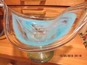 BEAUTIFUL LARGE ART GLASS BOWL 16" X 5"--6" HIGH PEDESTAL BASE--#T 16-7 - Picture 1 of 24