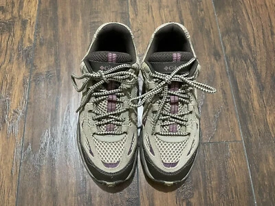 Columbia Womens Size USA 7.5 Techlite Omni-Shield Hiking Trail Shoes - Image 1 of 4