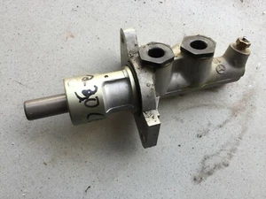 Cilindro de freno principal mercedes-benz w124 230ce 0054302401 - Imagen 1 de 2