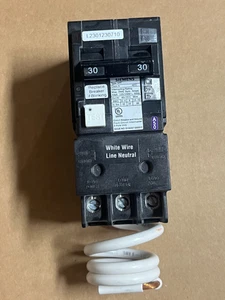 NEW SIEMENS QF230A 30A CIRCUIT BREAKER GROUND FAULT SELF TEST - Picture 1 of 2