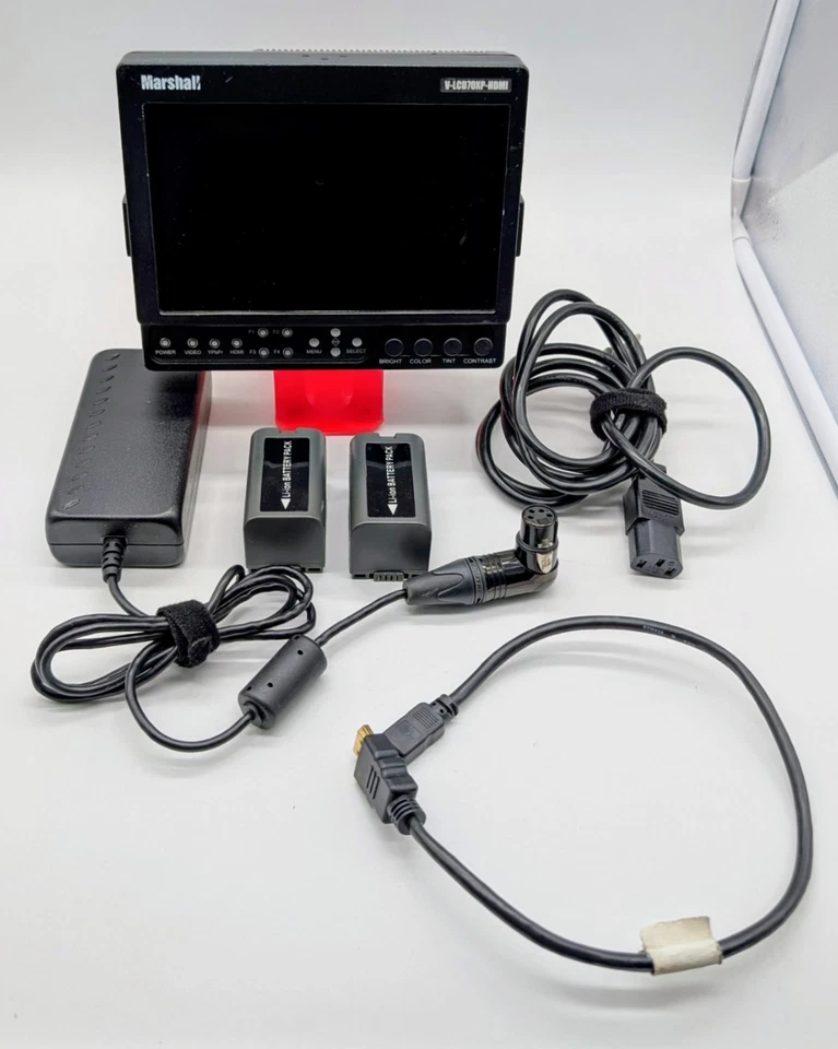 Marshall Electronics  V-LCD70XP-HDMI  7" Monitor W/Batteries Power Adapter - Image 1 of 4