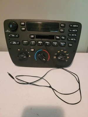 2004-2007 Ford Taurus Am Fm cassete rádio calor A/C temperatura controle climático - Imagem 1 de 3