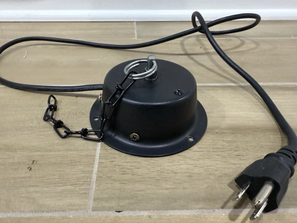 ADJ DISCO BALL MOTOR M-HDAC8, velocidad de giro 3 rpm, alimentado por aire acondicionado, funciona perfectamente Foto 1 de 3