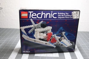 Lego Technic 8824 Hovercraft Box and instructions - Picture 1 of 6