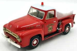 First Gear 1/34 Scale 10-1540 - 1953 Ford F100 Pick Up - C.F.D Inspector - Picture 1 of 6