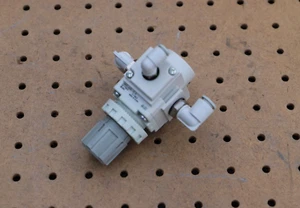 SMC SET PRESS AR20K-N02H-1Z-B 3-30PSI - Picture 1 of 5