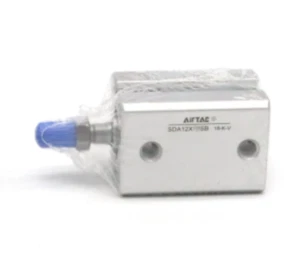 1PC New AirTAC SDA12X30SB Cylinder Free Ship - Imagen 1 de 3
