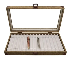 ARPILLERA BEIGE OSCURO BROCHE DE METAL ESTUCHE ORGANIZADOR CAJA BOLÍGRAFO COLECCIÓN BOLÍGRAFO Antiguo - Imagen 1 de 4
