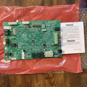 Goodman EMERSON PCBKF105FS Furnace Control Circuit Board 50C51-290-04 - Picture 1 of 3