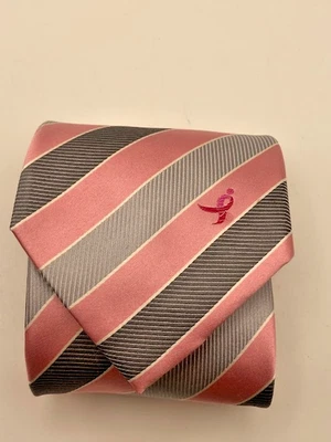 Love 领带粉色和银色Diagonally条纹结3.75宽 — 第 1/4 张图片