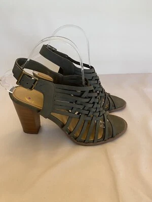 Zapatos de tacón Delicious para mujer con tiras talla 8,5 verde oliva Foto 1 de 4