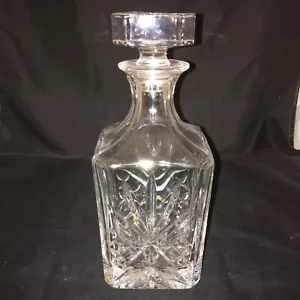 Decanter quadrato 9-3/4" e tappo Opera di ROYAL CRYSTAL ROCK senza etichetta Kshelf - Foto 1 di 7