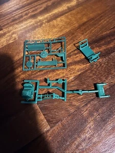 HORNBY OO GAUGE MODEL RAILWAY HARRY POTTER STATION spares - Picture 1 of 2