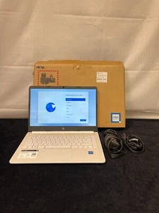 HP 14-dq0080nr bianco 14 pollici 64 GB di spazio di archiviazione 4 GB di RAM computer portatile Windows 11 - Foto 1 di 12