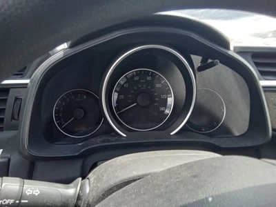 Cuadro medidor velocímetro Fit OE 2015 82 k millas Honda Foto 1 de 4