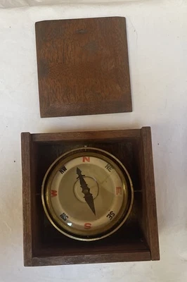VINTAGE JAPAN GIMBAL COMPASS IN WOODEN BOX ~ MARITIME ~ NAUTICAL ~  SHIP ~ BOAT - Image 1 of 4
