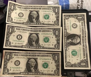 1 Dollar Scheine x 4 (2021 Scheine) - Bild 1 von 2