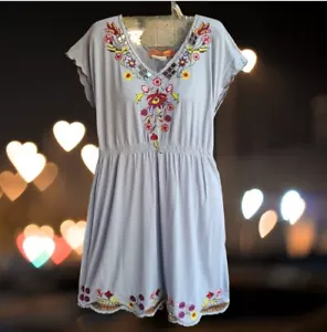 Vestido para mujer Urban Mango con cuello en V hasta la rodilla bordado festoneado gris talla M - Imagen 1 de 13