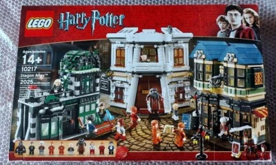 Used LEGO HARRY POTTER DIAGON ALLEY 10217 From Japan F/S - Image 1 of 2