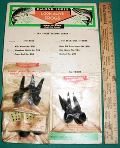 4 Antique Partial Carded DeLong Look-Alive Frog Fishing Lures - Picture 1 of 2
