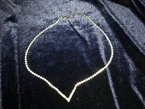 Costume Jewelry Diamond Colored Crystal Vintage Necklace 15" - Picture 1 of 4