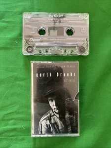 Garth Brooks - No Fences Cassette 1990 EUC with “The Thunder Rolls” - Picture 1 of 2