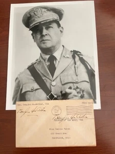 DOUGLAS MACARTHUR SIGNED TWICE FREE FRANK ENVELOPE, MEDAL OF HONOR, JAPAN - Picture 1 of 2