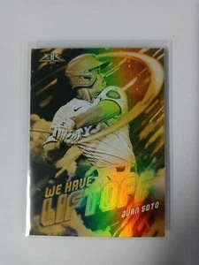 2021 Topps Fire Gold Minted We Have Lift Off #WHL-19 - Juan Soto - Nationals - Picture 1 of 6