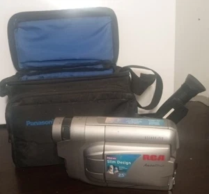 RCA CC6373 Steady Pix Camcorder Handycam VHS-C W/Panasonic Bag Untested - Picture 1 of 5