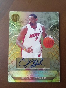 Juwan Howard Auto /299 Holo Panini Gold Standard 2011 - Picture 1 of 2
