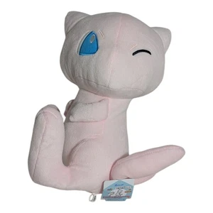 Peluche Pokemon Mew Wink Banpresto Bandai Spirits 12" con etiqueta - Imagen 1 de 6