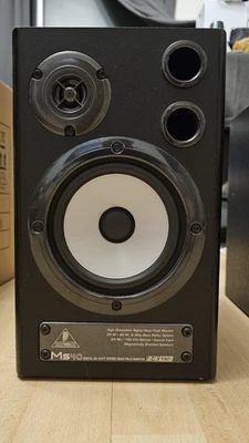 Behringer MS40 Digital Stereo Near Field Monitor Speakers 40W 24bit 192kHz - Image 1 of 4