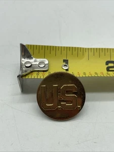 De colección Ejército de EE. UU. "EE. UU." Letras Collar Disco Pin Insignia Tornillo trasero - Imagen 1 de 3
