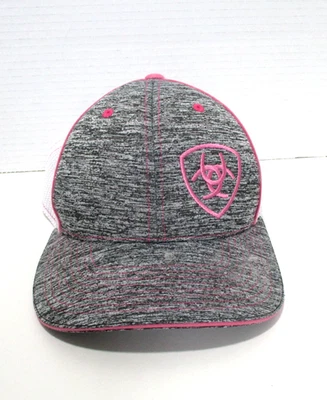 Sombrero de camionero Ariat 110 Flexfit Tech para mujer gris rosa Snapback ajustable Foto 1 de 4