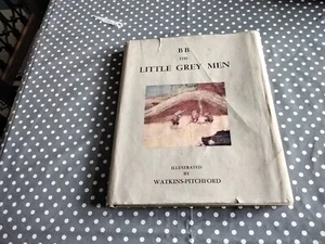 1946 The Little Grey Men BB Denys Watkins-Pitchford Second Impression Dust Wr... - Imagen 1 de 1