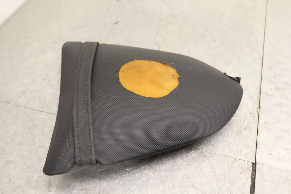 Almohadilla de asiento tándem para pasajero trasero Kawasaki 2005 2006 Ninja ZX6R ZX6RR OEM Foto 1 de 3