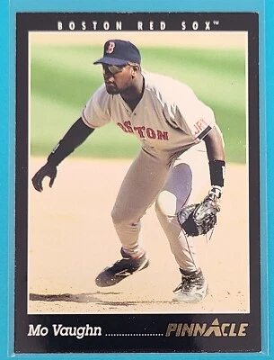 1993 Pinnacle #189 Mo Vaughn Boston Red Sox BASEBALL Card Q4 - Image 1 of 2