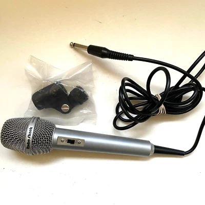 Radio Shack Omnidirectional Dynamic Microphone Model No. 33-3008 - Image 1 of 4