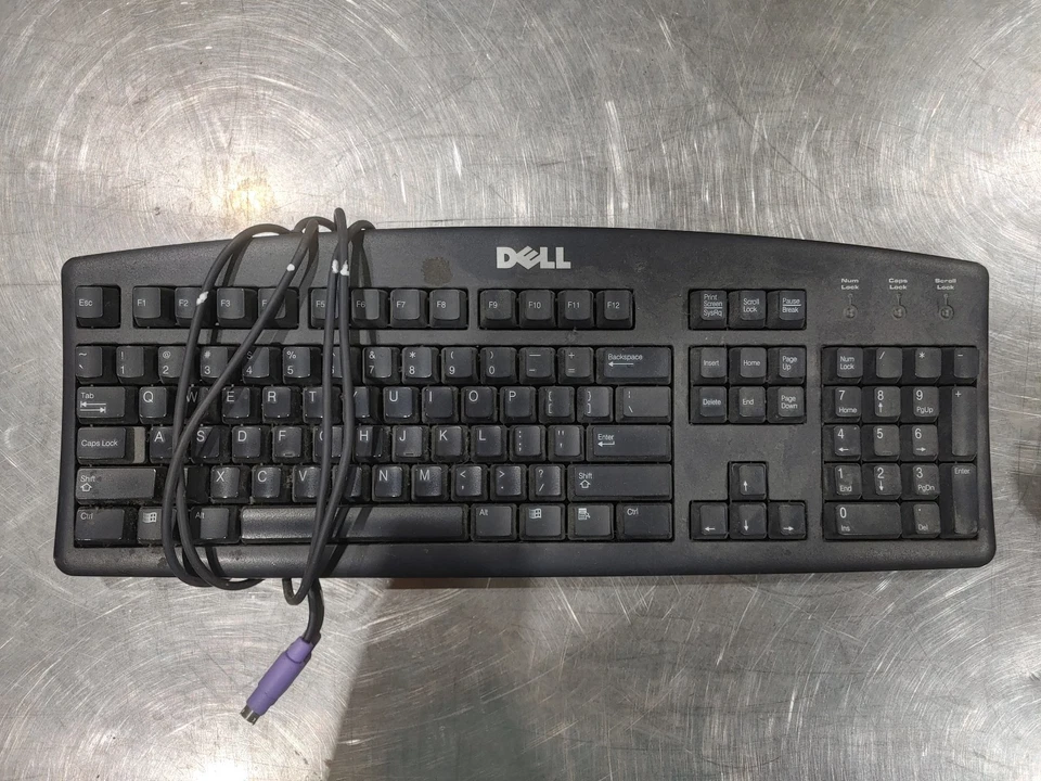 DELL RT7D20 PS/2 Keyboard Black Tested Working - Fair - Image 1 of 2