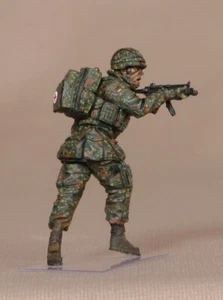 Nato in Miniatures NM-Ger-005 1/35 Modern German Navy "SEK M" Medic - Picture 1 of 6