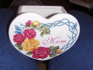 Fioriera in ceramica mamma - OTTIMA per la festa della mamma! - Foto 1 di 2