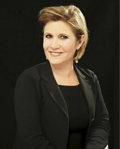 Carrie Fisher - Star Wars - Debbie Reynolds - Auswahl von 10"x8" Fotos - Bild 1 von 12