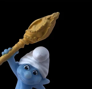 Clumsy Smurf McDonalds 2011 Peyo Figure Happy Meal Toy Dragon Wand Snow White - Picture 1 of 10