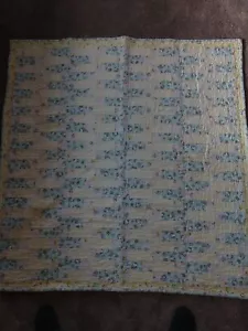 Flannel baby quilt, Hello Kitty - Picture 1 of 3