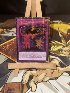 YUGIOH XYZ UNIVERSE QUARTER CENTURY SECRET RARE NM RA04-EN218 - Bild 1 von 1