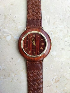 Orologio Roberto Capucci cassa legno e fondello Acciaio. Funzionante - Foto 1 di 7