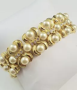 NOLAN MILLER Faux Pearl & Crystal Rhinestone Bracelet Gold Tone - Picture 1 of 9