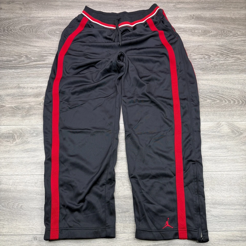 Pantalones Jordan Menx XL Negro Rojo Criado Sueltos Calce Suelto Cremallera Puño Jumpman De Colección Foto 1 de 4